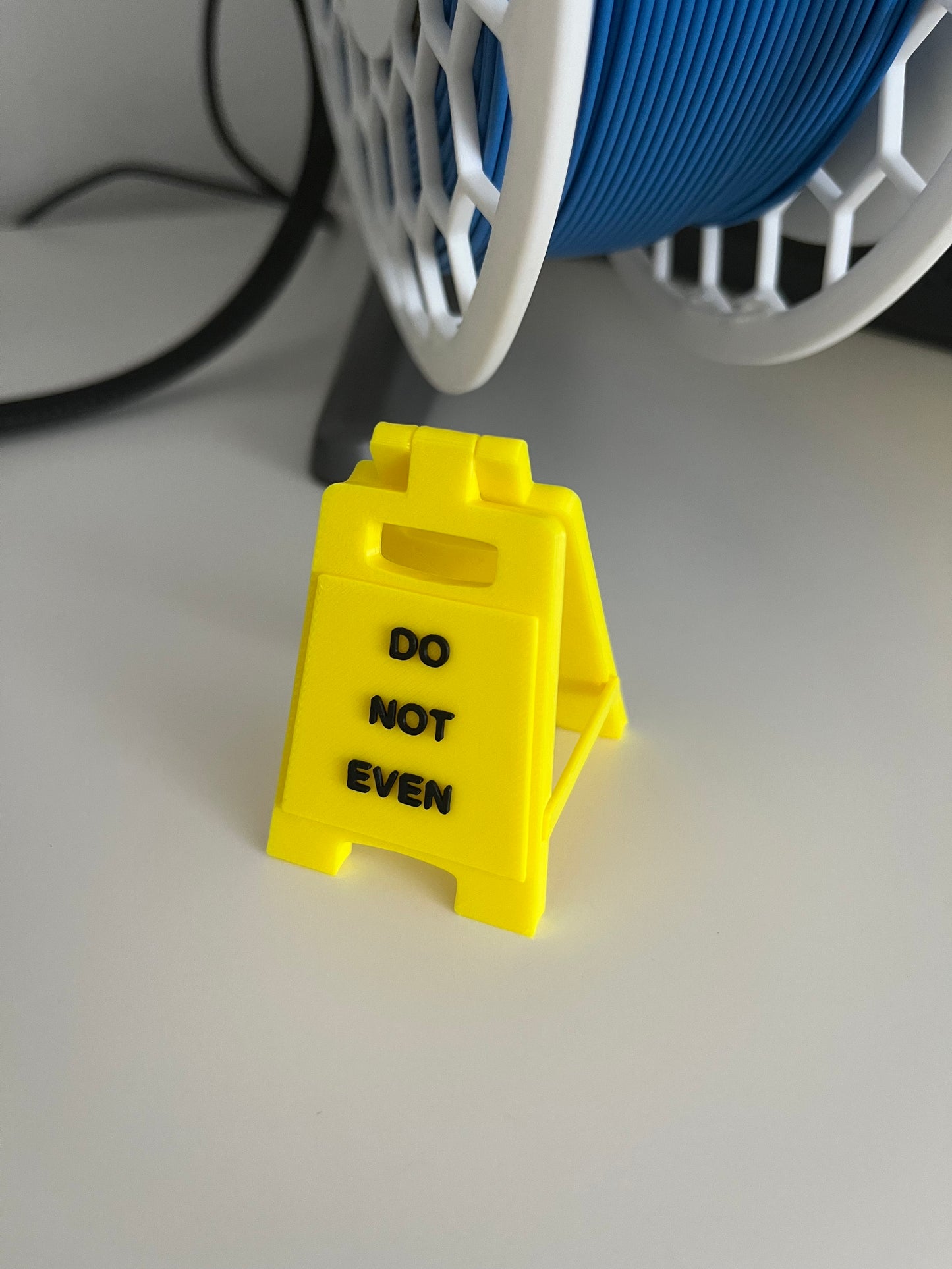 MINI DESK SIGN